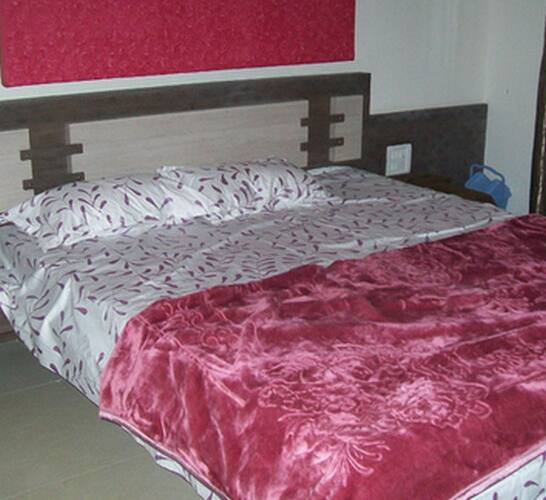 View Point Bungalow, Panchgani 1